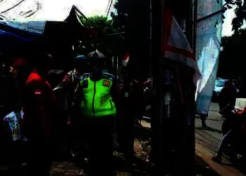 Atribut Ormas Dicopot di Tangsel, Posko Dibongkar