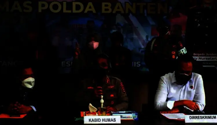 6 Tersangka Penerobos dan Perusak Ruang Kerja Gubernur Banten Diamankan