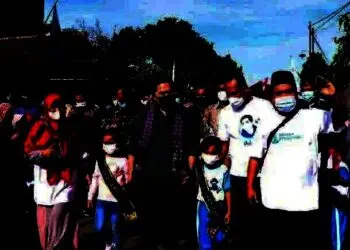 Sambangi Kampung Cengkok Kab Tangerang, Erick Thohir Resmikan Lapangan Voli
