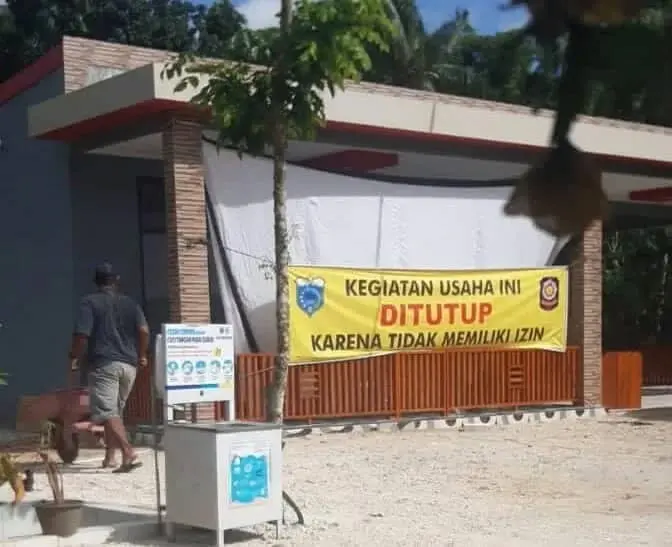 Penjual Miras Berkedok Rumah Makan, Akhirnya Satpol PP Pandeglang Lakukan Penyegelan