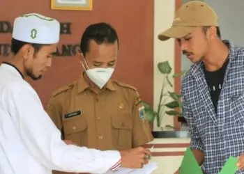 Buntut Penyegelan RM Berjualan Miras, Warga Cigeulis Sampaikan 2 Tuntutan