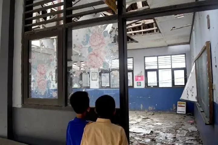 Ruang kelas salah satu SD rusak. (ISTIMEWA)