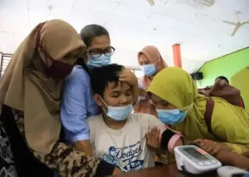 Anak Berkebutuhan Khusus Ikut Divaksinasi Covid-19 di Kota Tangerang