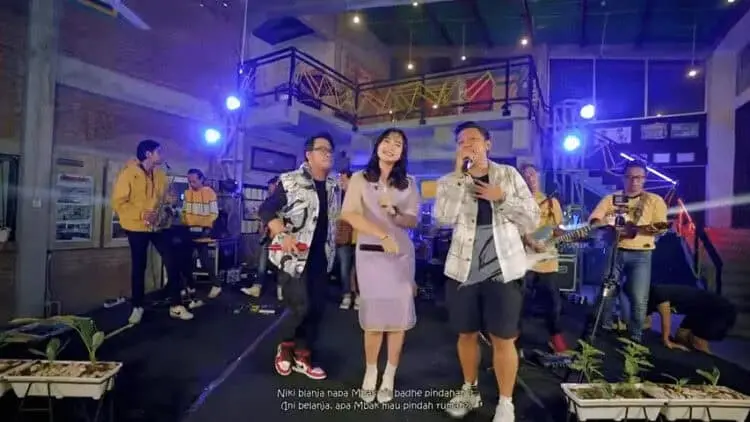 Lirik Lagu Rondo Kempling dan Artinya - Denny Caknan, Yeni Inka, dan Danang