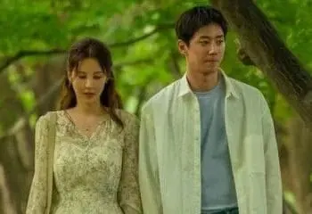 Film Love and Leashes (ISTIMEWA)