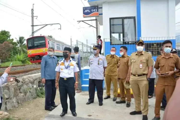 Bupati Ingatkan Masyarakat Jangan Terobos Palang Pintu Kereta Api