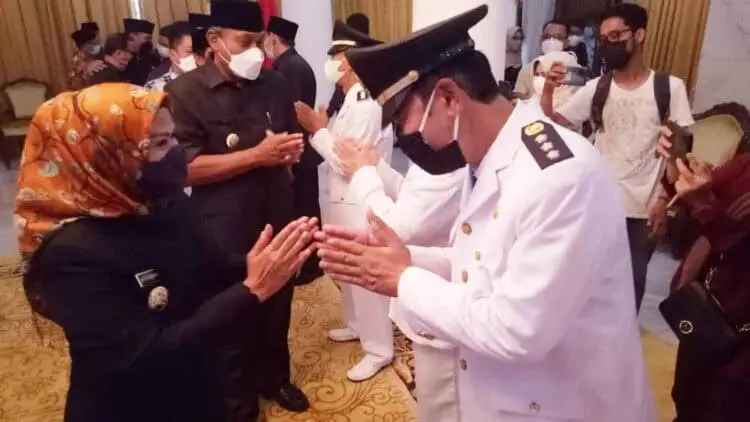 Lantik ASN, Bupati Tatu Minta Pelayanan kepada Masyarakat Dimaksimalkan