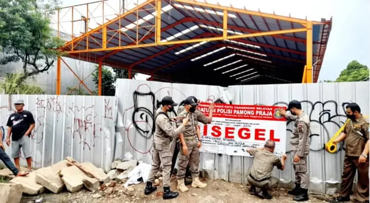 Pembangunan Gudang di Pamulang Disegel