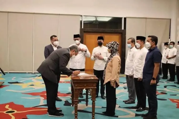 Pemkot Tangsel Mutasi Ratusan Pejabat di Malam Tahun Baru 2022