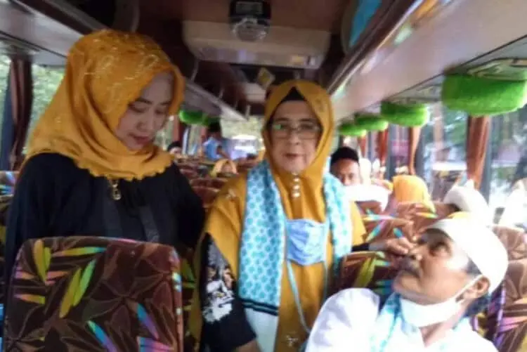 Dibuka Lagi, Puluhan Jemaah asal Kabupaten Serang Antusias Berangkat Umroh