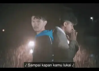 Lirik Lagu Pergi dan Jangan Kembali - Vicky Salamor, Justy Aldrin, Toton Caribo, dan Jacson Zeran