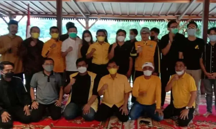 Adik Prilly Latuconsina Ketuai Kader Milenial Partai Golkar Kota Tangerang