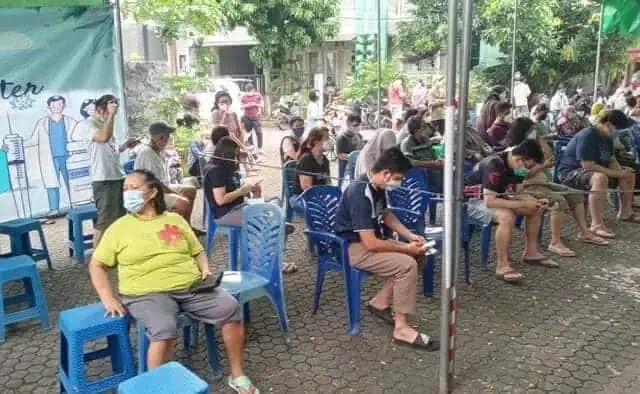 BIN Daerah Banten Kembali Gelar Vaksinasi di Kompleks Perumahan di Kota Tangerang BIN Daerah Banten Kembali Gelar Vaksinasi di Kompleks Perumahan di Kota Tangerang
