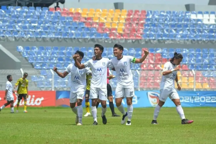 Drama Enam Gol, Laga Tunda Persikutim vs Belitong FC Berakhir Imbang
