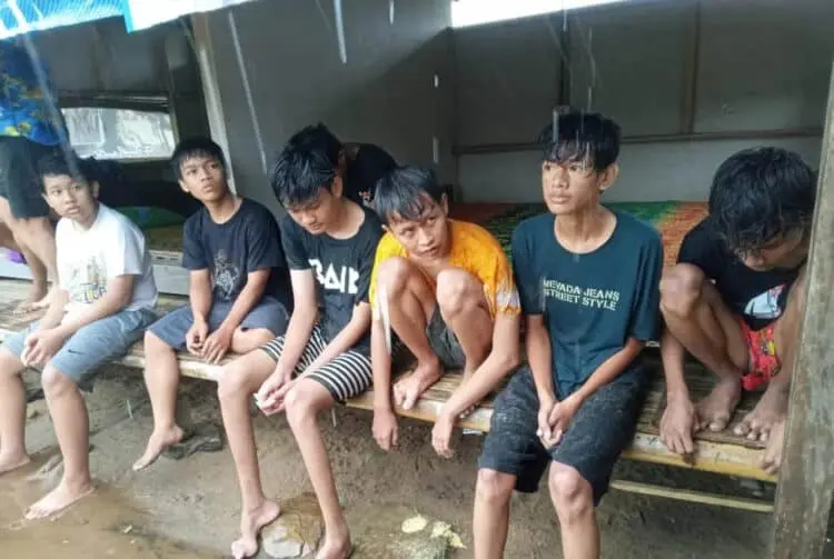6 Wisatawan Terseret Ombak di Sawarna, 1 Hilang