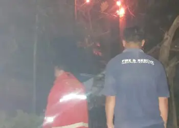 Gardu Listrik di Jalan Puri Jaya Terbakar