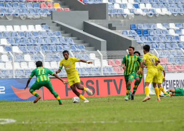 Foto Persikota Tangerang Menang Telak atas Persikasi