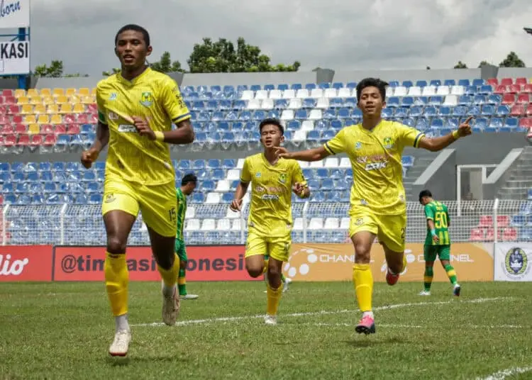Foto Persikota Tangerang Menang Telak atas Persikasi