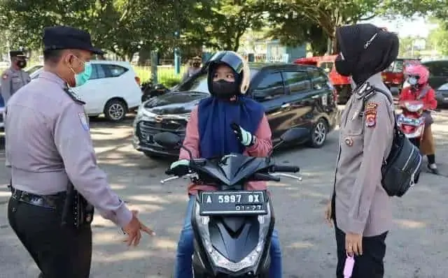 Nah Lho, Satgas Covid-19 Lebak Razia Warga yang Belum Divaksin Dosis II dan Booster