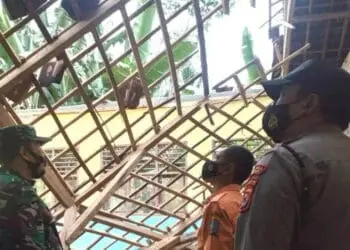 Atap SDN Muncang Kabupaten Serang Ambrol, Ini Penyebabnya