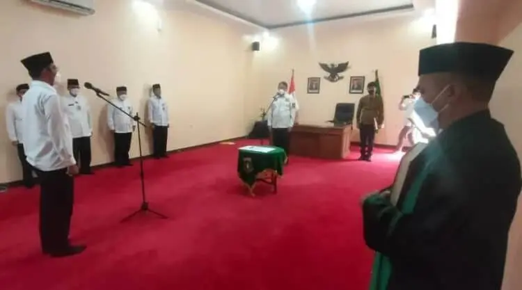 Kepala DPUPR Banten Dilantik, WH : Jalankan Amanah dengan Penuh Tanggungjawab