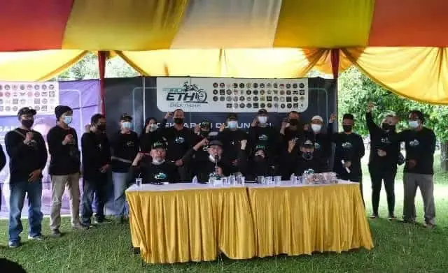 Komunitas Ojek Se-Jabodetabek Deklarasi Dukung Erick Thohir Nyapres Komunitas Ojek Se-Jabodetabek Deklarasi Dukung Erick Thohir Nyapres