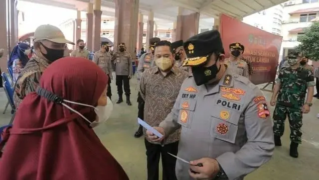 Dua Jenderal Polisi Datangi Puspemkot Tangerang Saat Vaksinasi Booster