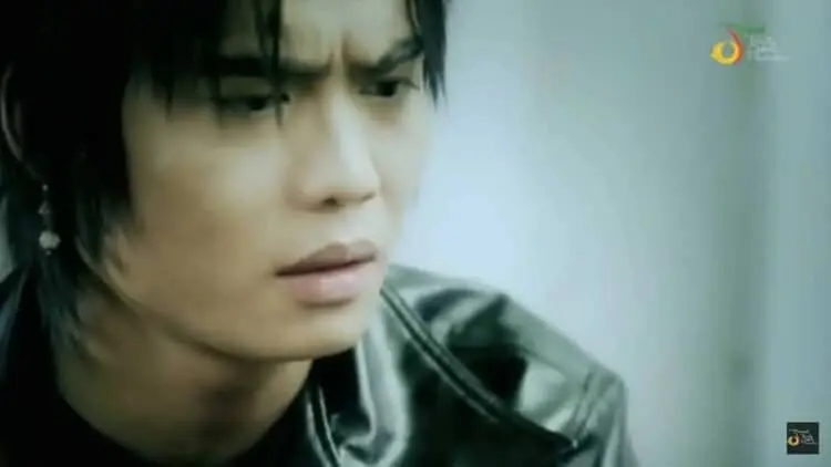 Lirik Lagu Jangan Pernah Berubah - ST 12