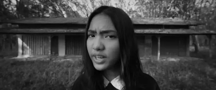 Lirik Lagu Berisik – Dere