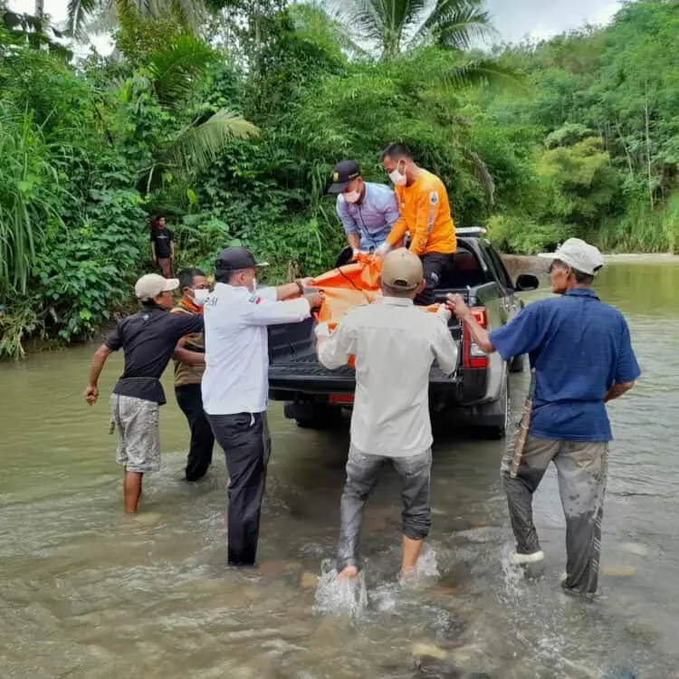 Pria Tanpa Identitas Ditemukan Tewas di Sungai Cisimeut