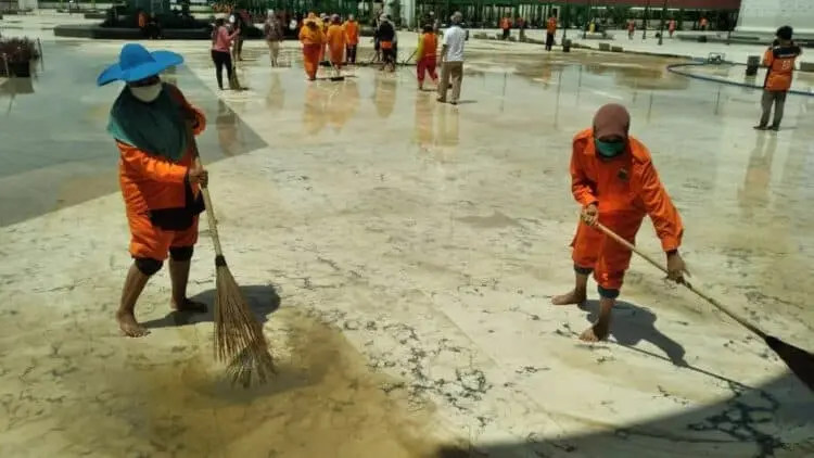 Kawasan Banten Lama Dibersihkan, Pemprov Banten Turunkan 90 Personel