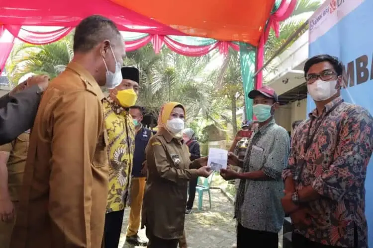 Sempat Tertunda, Akhirnya Korban Tumpahan Minyak di Kabupaten Serang Terima Kompensasi