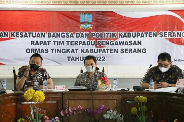 Foto : Badan Kesbangpol Kabupaten Serang menggelar rapat tim terpadu pengawasan Ormas tingkat Kabupaten Serang. (ISTIMEWA)
