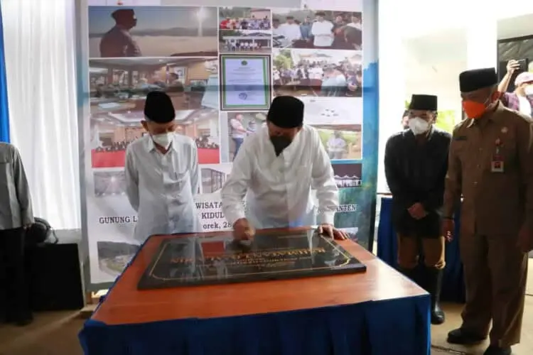 Masjid Negeri di Atas Awan Diresmikan WH, Telan Biaya Rp5,5 Miliar