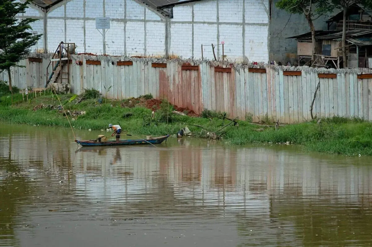 Lahan Diklaim Warga, Proyek Turap di Panunggangan Barat Dihentikan