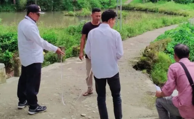 Jembatan Kupahandap-Cimanuk Nyaris Ambruk, Begini Reaksi Kades