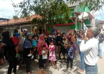 SMAN 9 Kabupaten Tangerang Didemo Emak-emak