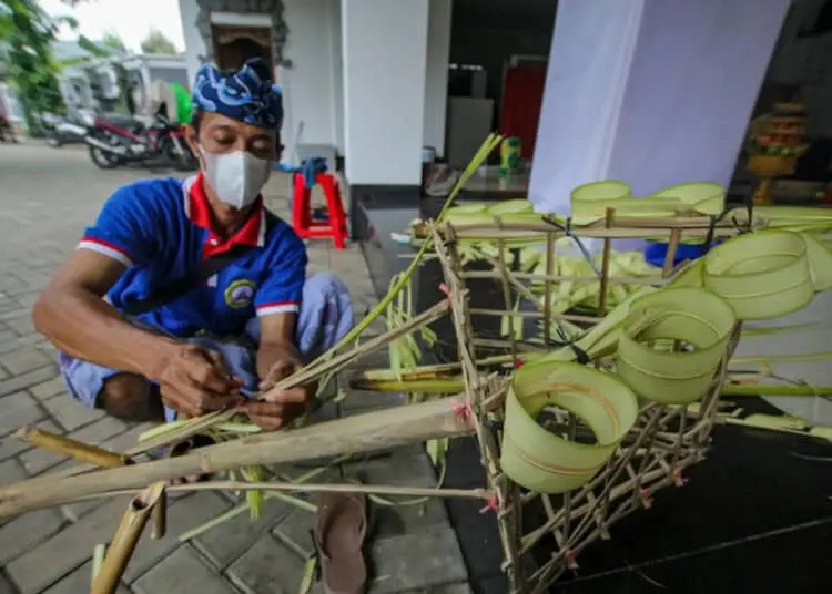 Foto Persiapan Upacara Taur Agung di Kota Tangsel