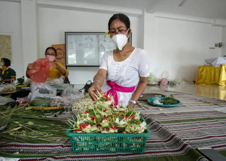Foto Persiapan Upacara Taur Agung di Kota Tangsel