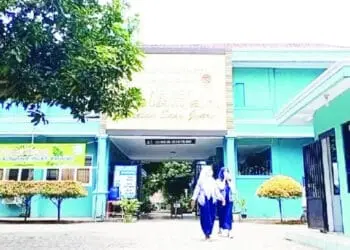 Karir Kepsek SMPN 17 Tangsel di Ujung Tanduk