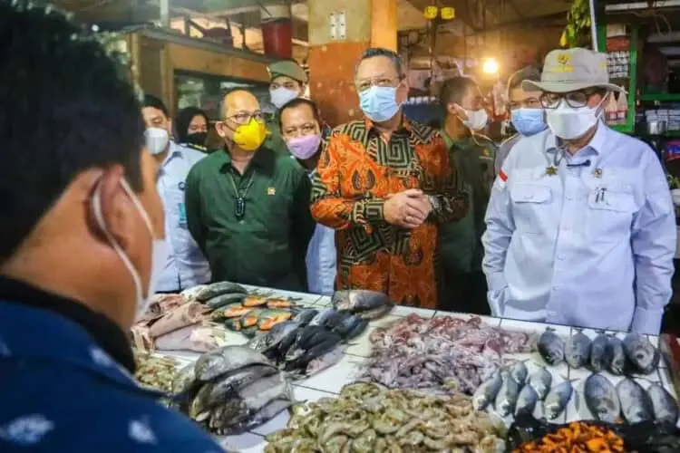 Cek Harga Komoditas, Wakil Menteri Pertanian Datangi Pasar Serpong