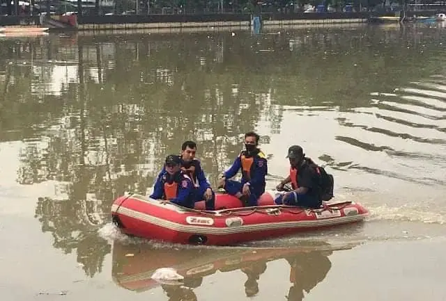 Jasad Pria Misterius yang Ceburkan Diri ke Sungai Cisadane Belum Ditemukan