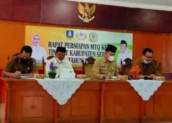 Asda 1 Pemkab Serang, memimpin rapat persiapan MTQ tingkat Kabupaten Serang, bersama para Camat dan LPTQ, Senin (21/3/2022). (ISTIMEWA)