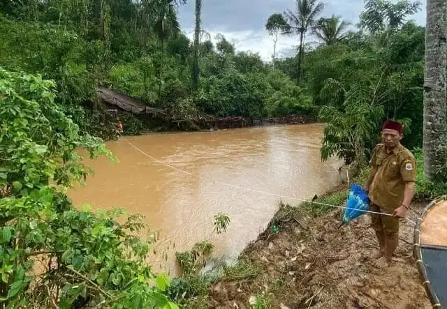 Pemkab Lebak Janji Perbaiki Jembatan Gantung yang Putus