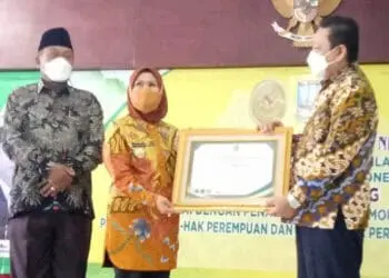 Program Isbat Nikah Pemkab Serang Diganjar Penghargaan oleh MA RI