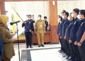 Abdi Masyarakat Dikukuhkan, Bupati Tatu: Sangat Membantu Pemkab