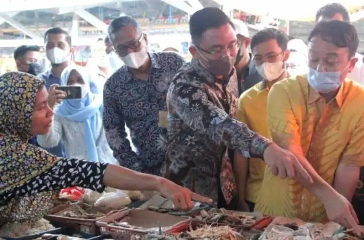 Sidak Pasar Lama Kota Serang, Wamendag RI dan Wagub Banten Menemukan Ini