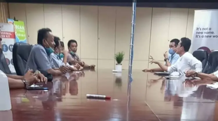 Tak Satukan Drainase Pabrik Cokelat dan Milik Umum