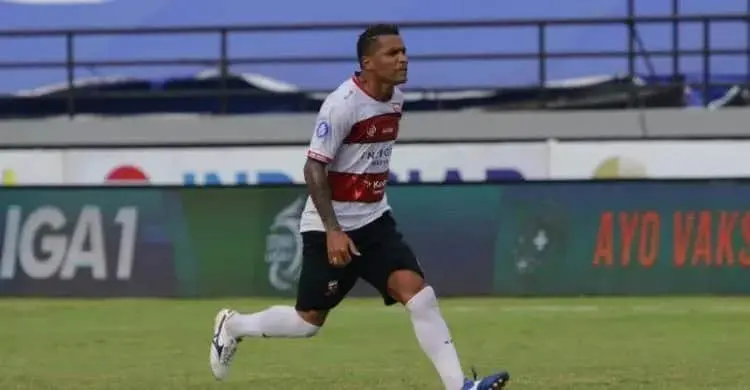 Beto Goncalves Kembali Berseragam Madura United