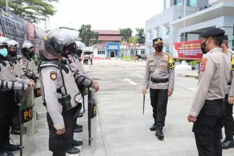Ribuan Polisi di Tangerang Lakukan Penyekatan